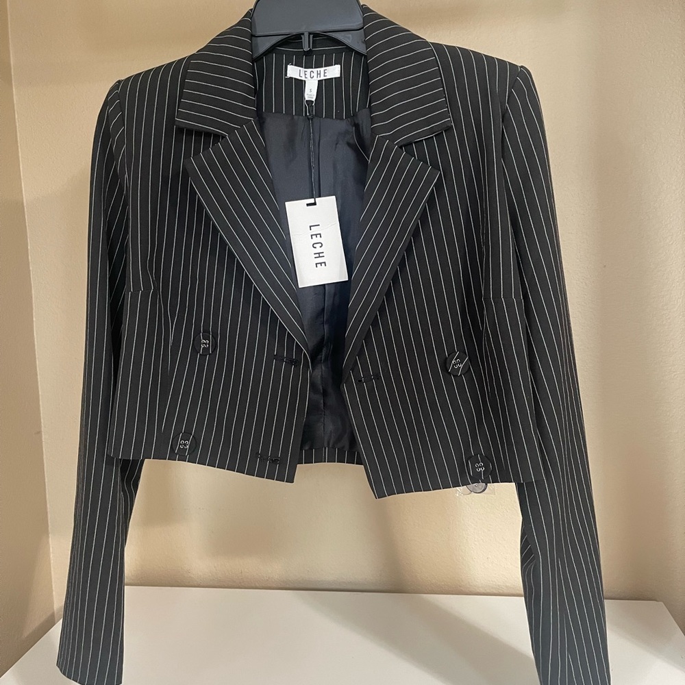 Leche size small cropped striped blazer, brand new with tags.